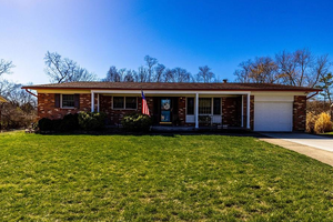 Picture of 809 Melinda Drive, Oxford, OH 45056