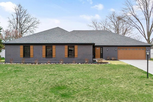 Picture of 1650 Penbrooke Trail, Dayton, OH 45459