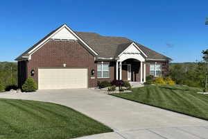 Picture of 2920 Arbor Pointe Drive, Middletown, OH 45042