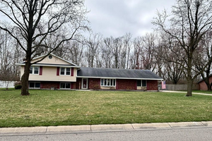 Picture of 7727 Eagle Creek Drive, Dayton, OH 45459