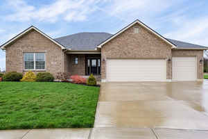 Picture of 673 Whitechurch Way, Troy, OH 45373