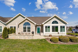 Picture of 5187 Crescent Ridge Drive, Clayton, OH 45315