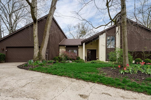 Picture of 4481 Valley Brook Drive, Englewood, OH 45322