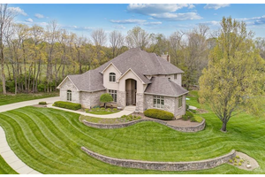 Picture of 3920 Creekway Trail, Sugarcreek Township, OH 45440