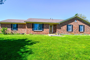 Picture of 583 Sharp Road, Silvercreek Twp, OH 45335