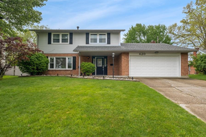 Picture of 420 Ridgewood Drive, Fairborn, OH 45324