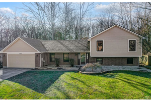 Picture of 1 Whispering Pines, Springboro, OH 45066