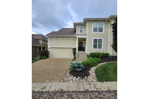 Picture of 240 Pointe Oakwood Way, Dayton, OH 45409